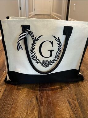 Initial G Monogram Canvas Tote in Black & White